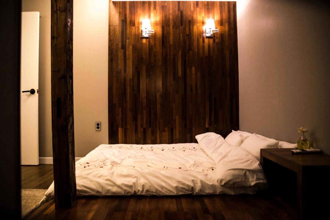 Haengok Guesthouse จอนจู ภายนอก รูปภาพ