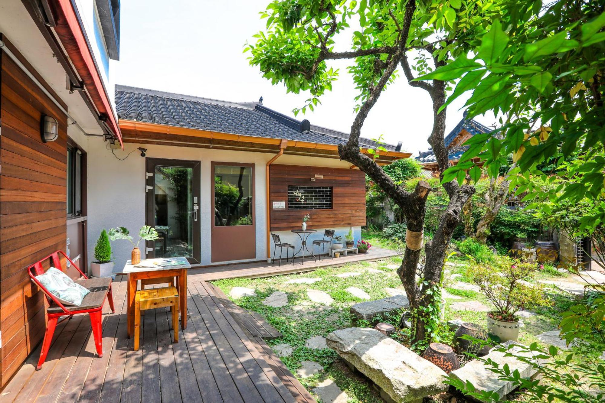 Haengok Guesthouse จอนจู ภายนอก รูปภาพ