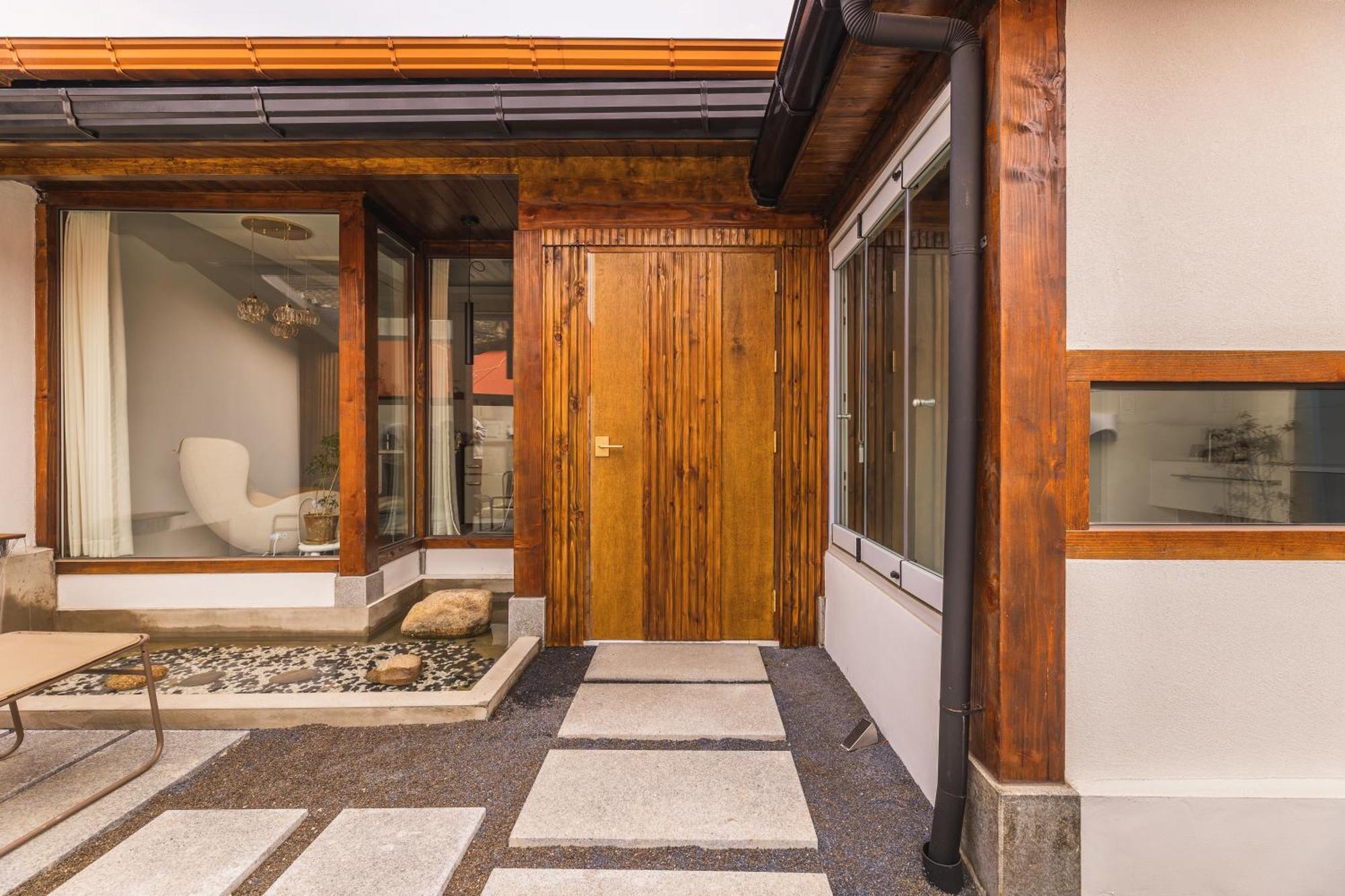 Haengok Guesthouse จอนจู ภายนอก รูปภาพ